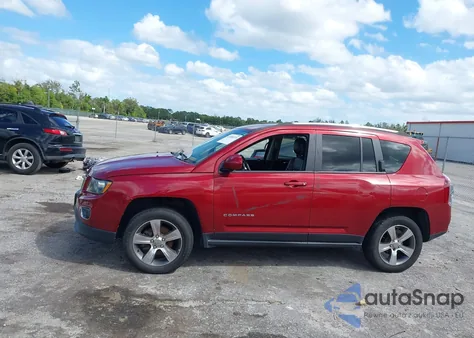2017 Jeep Compass High Altitude Fwd z USA, uszkodzony, nr VIN 1C4NJCEA3HD157015